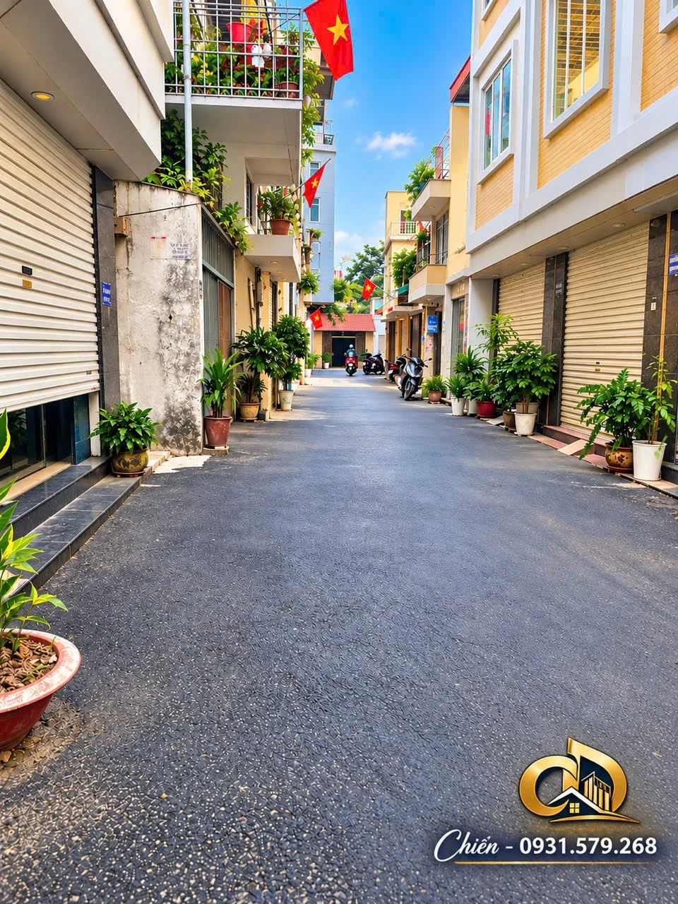 Bán nhà 2 tầng 70m2 phố Trần Nguyên Hãn, Hà Nội - Ảnh 1