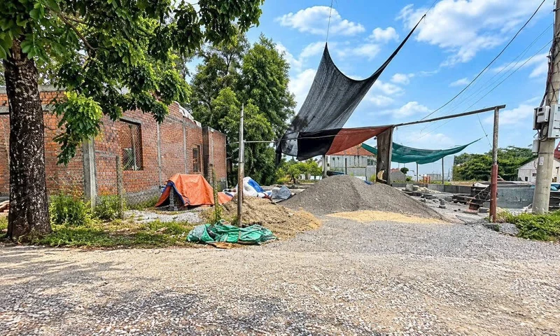 Bán đất mặt tiền Phùng Quán Huế 80m2 giá 1 tỷ 090