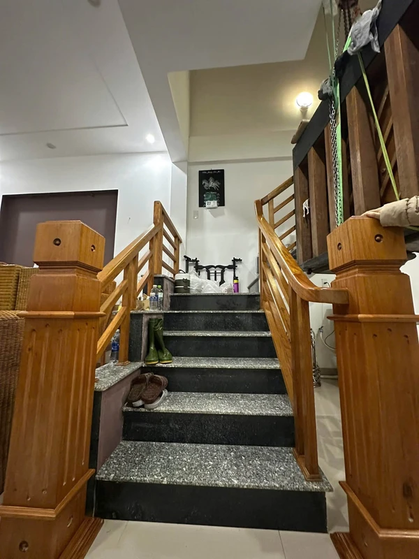 Bán nhà 2 tầng mặt tiền Nguyễn Phong Sắc Huế 112,75m²