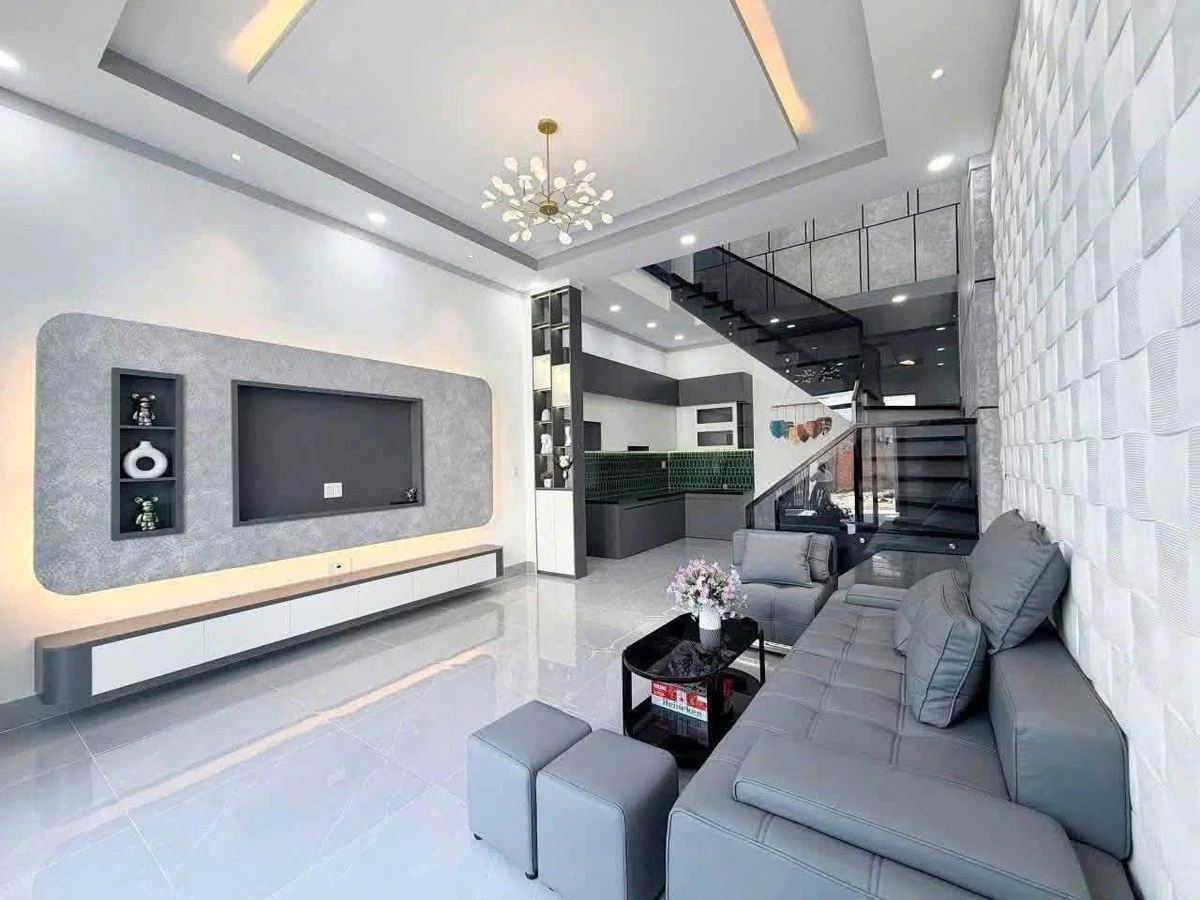 Bán nhà 1 trệt 1 lầu 150m2, 4 PN, 2 WC giáp Bửu Long - 1 tỷ 650 - Ảnh thu nhỏ 3