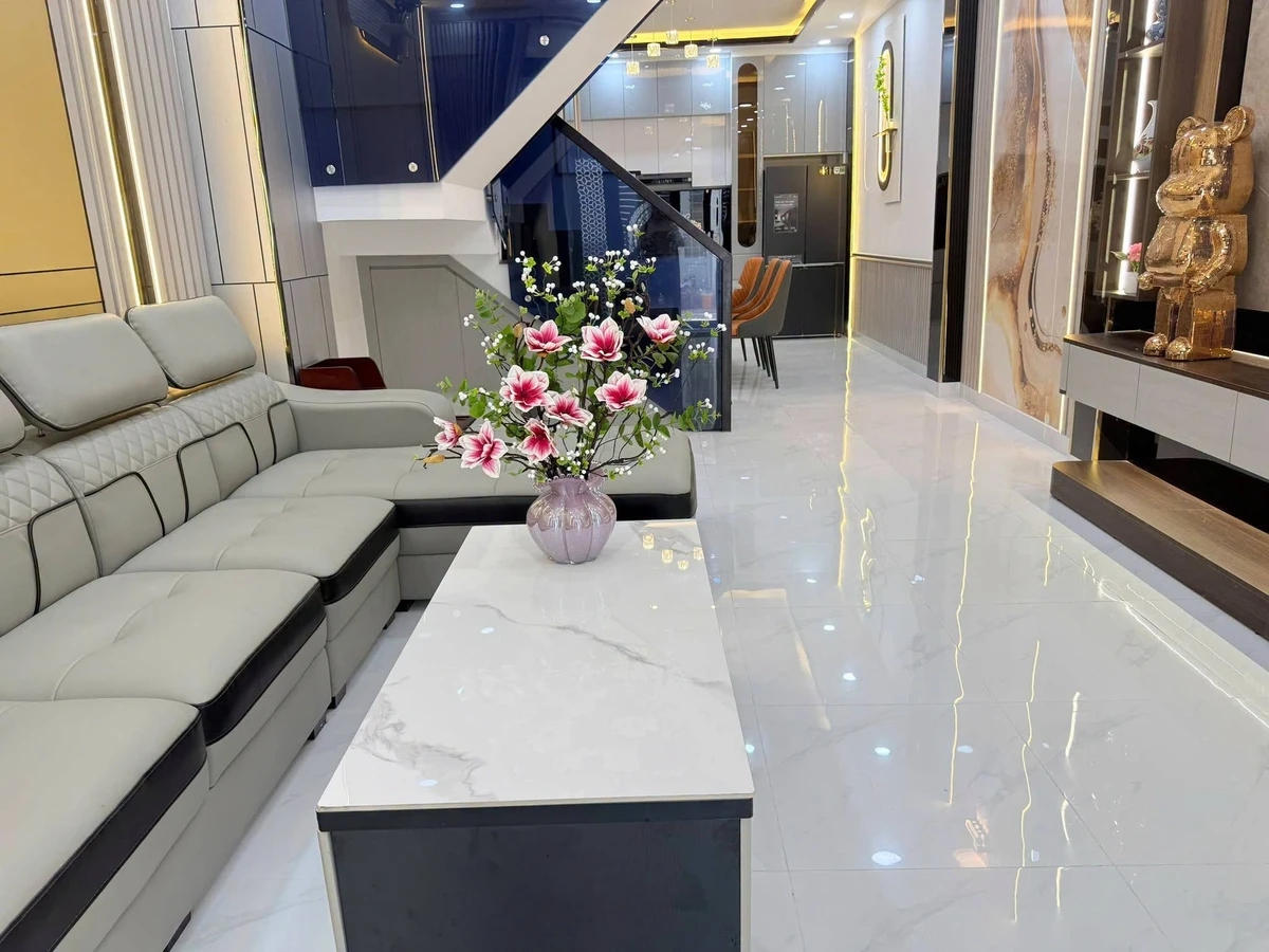 Bán nhà hẻm 4x16m, 4PN 4WC Phú Thuận - Ảnh thu nhỏ 3