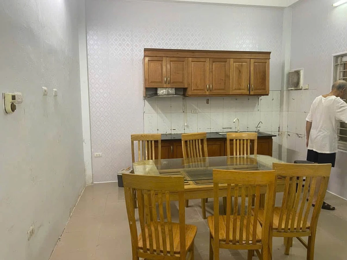 Cho thuê nhà 50m² 3 tầng 2PN Đa Sỹ Kiến Hưng 7.5 triệu/tháng - Ảnh thu nhỏ 2