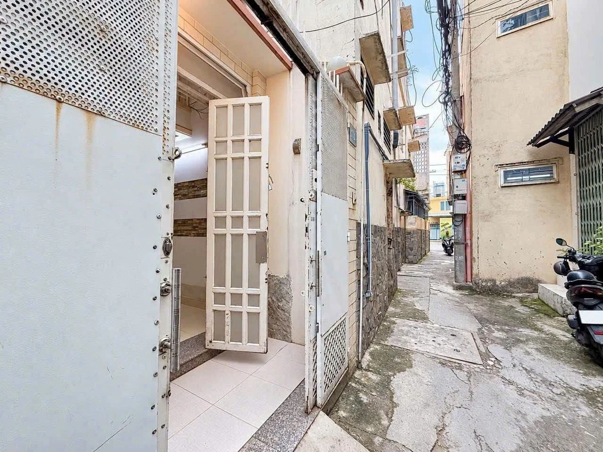 Bán nhà 4 tầng 29m² 3 phòng ngủ mặt tiền Nguyễn Đình Chính, Phú Nhuận - Ảnh thu nhỏ 2