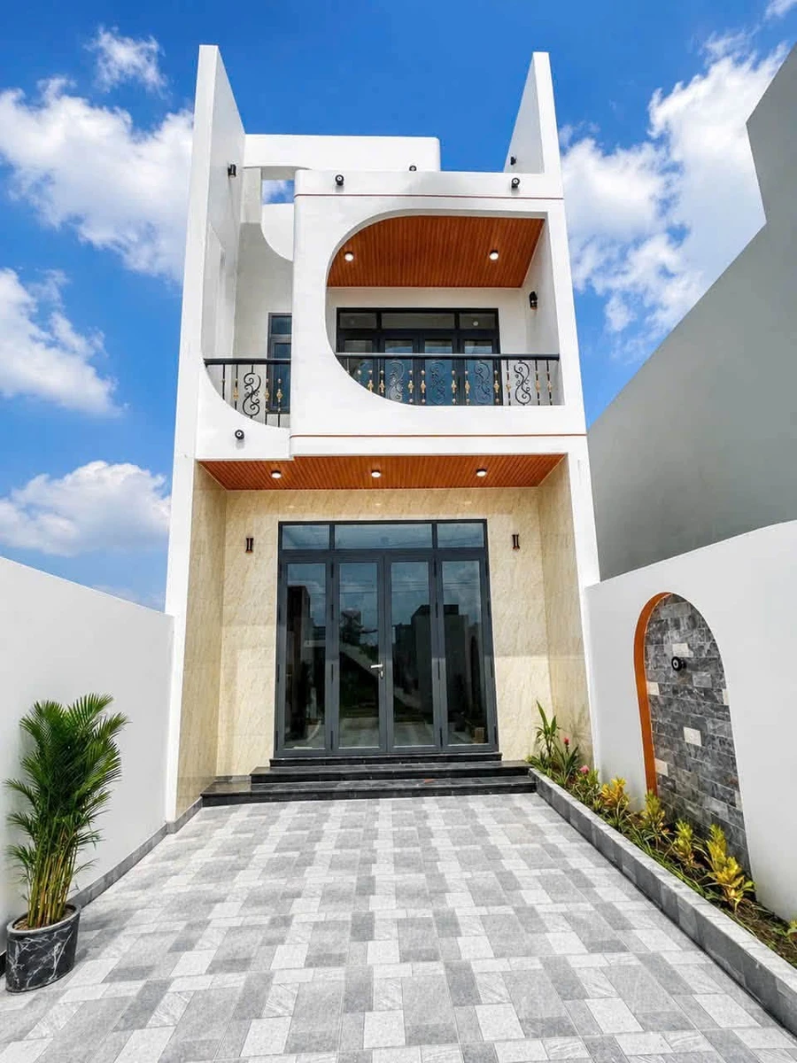 Bán nhà 5x32m, 4 phòng ngủ, sổ hồng riêng gần KCN Tân Đức - Hải Sơn, giá 3,05 tỷ - Ảnh thu nhỏ 2