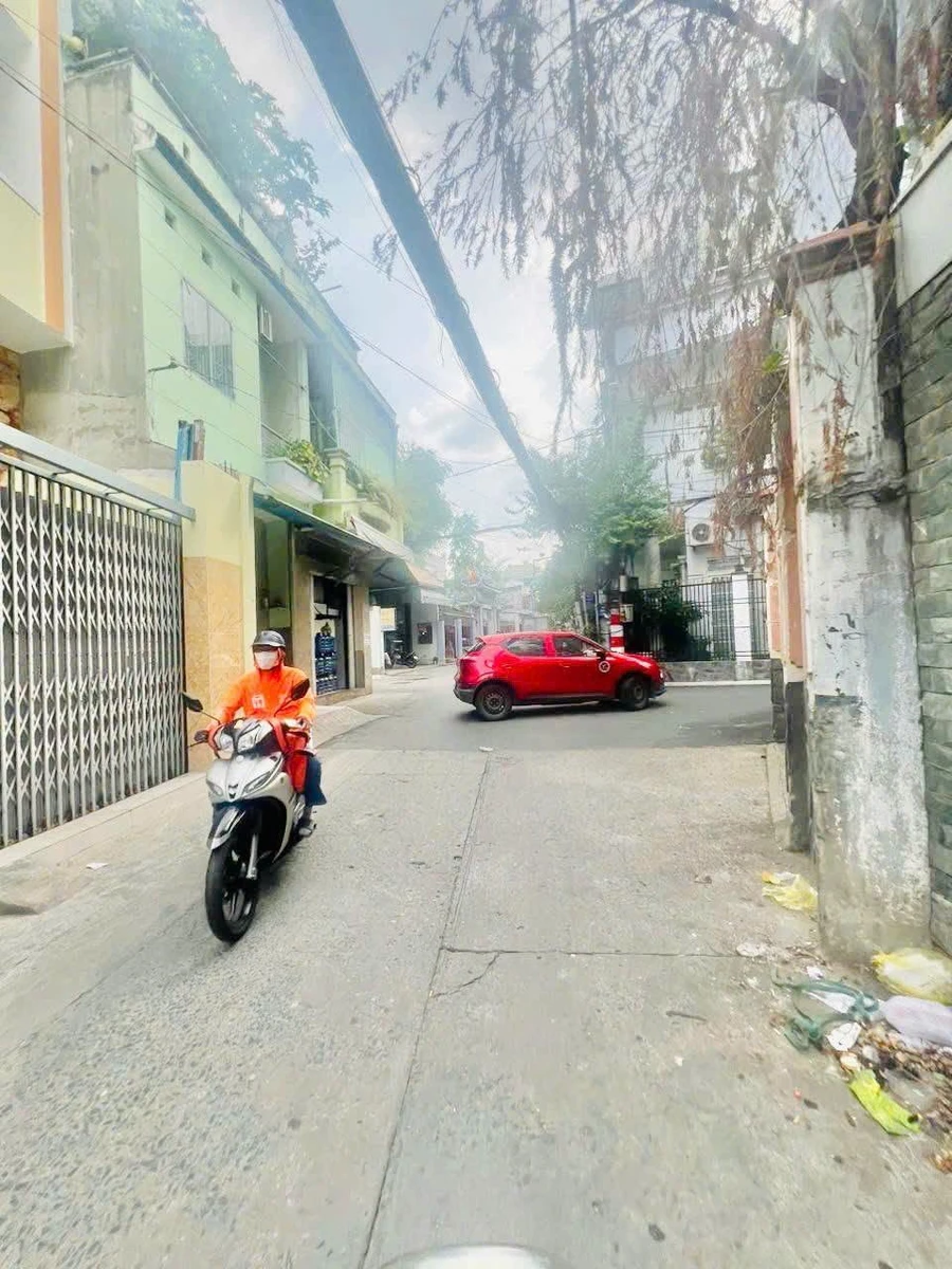 Bán nhà Lạc Long Quân Tân Bình 46m2, 6 tỷ - Ảnh thu nhỏ 2