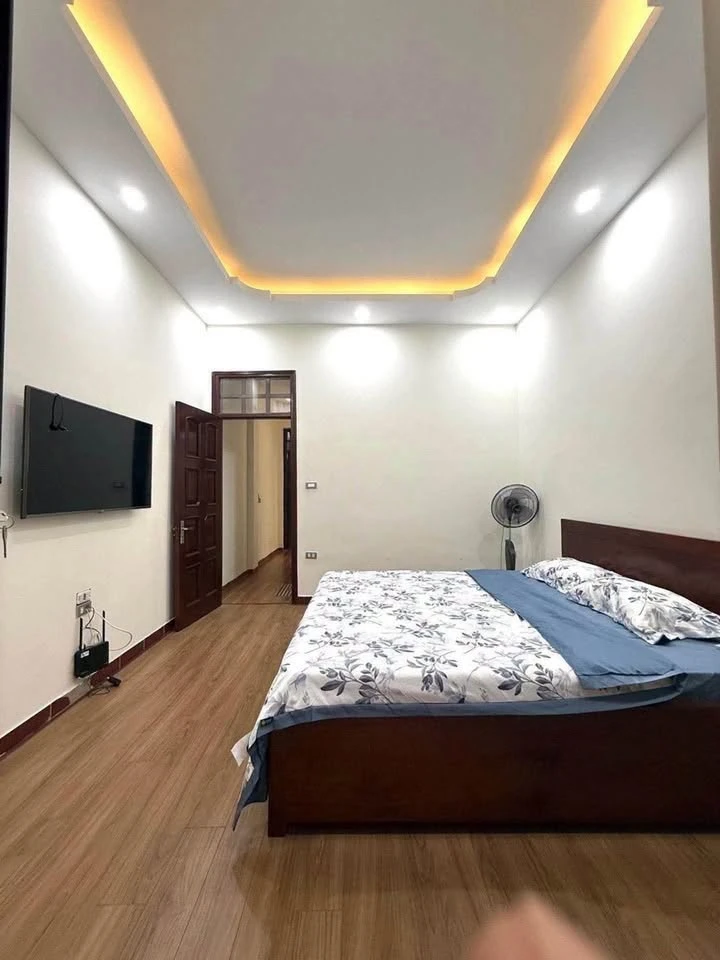 Bán nhà 4 phòng ngủ 45m² Nguyễn Viết Xuân, Tân Bình - Ảnh thu nhỏ 2