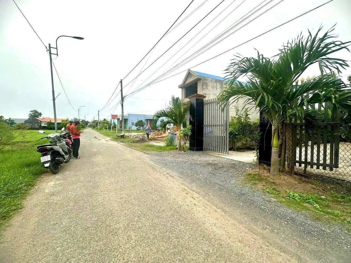 Bán đất thổ cư 176m² Cần Dước Long An, giá 1 tỷ 350 triệu - Ảnh 1