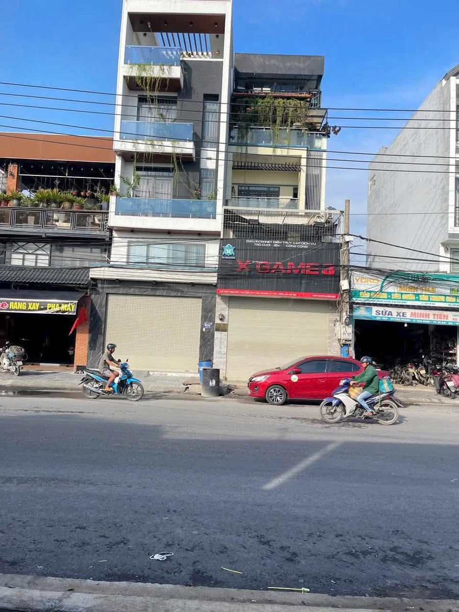Cho thuê nhà 1 trệt 3 lầu 75m² mặt tiền Nguyễn Thị Tươi - Ảnh 1