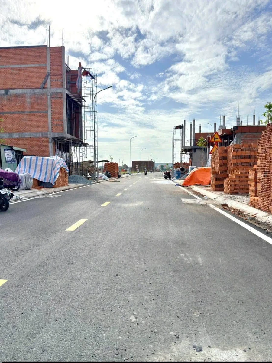 Bán 2 nền đất mặt tiền đường N3 Bến Lức 5x20m - Ảnh thu nhỏ 2
