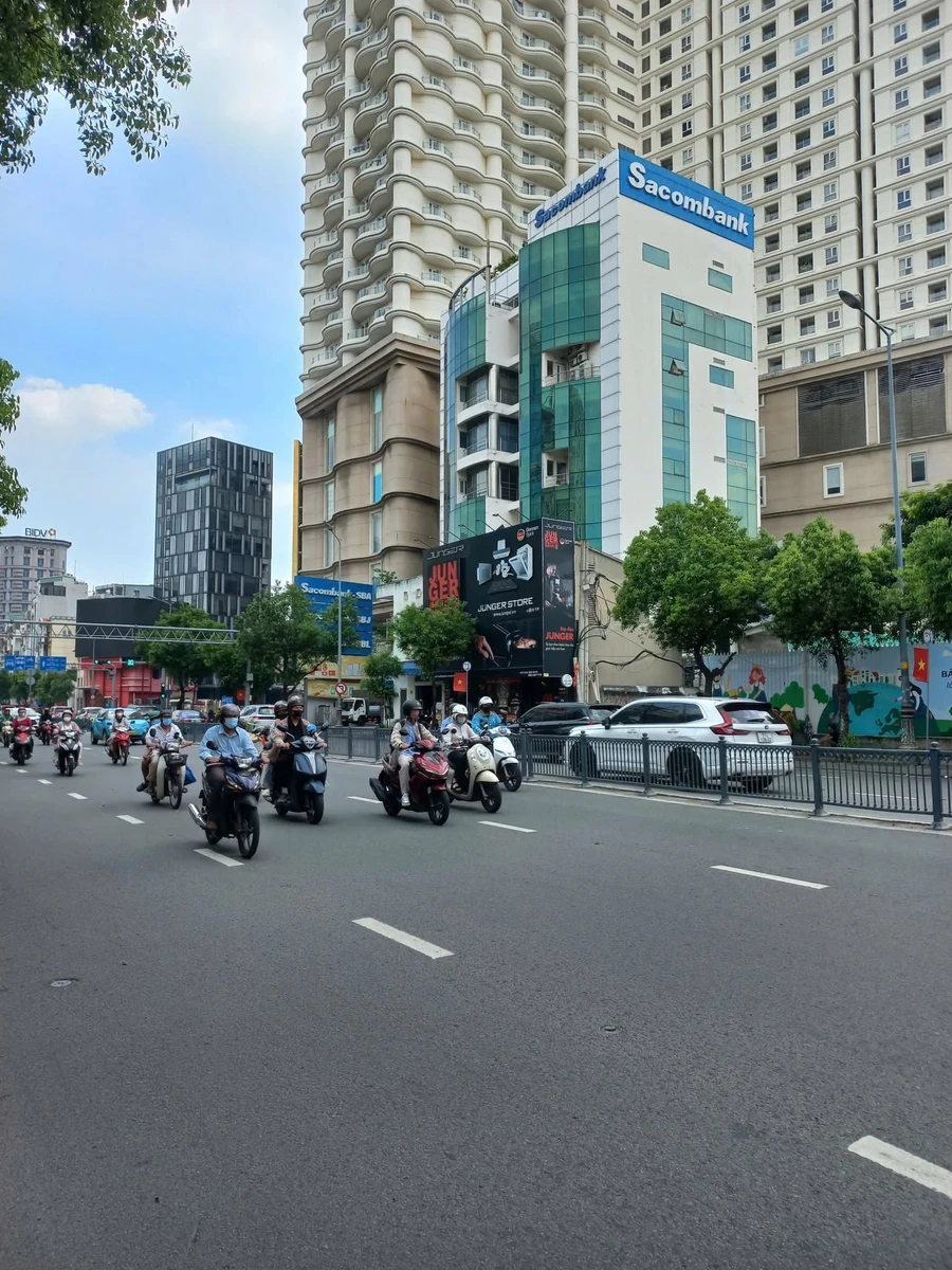 Bán nhà 4 tầng đường Nam Kỳ Khởi Nghĩa, Quận 3, DTSD 85m2, giá 4,9 tỷ - Ảnh 1