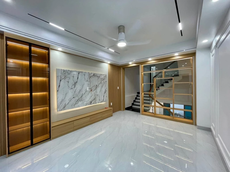 Bán nhà ngõ Điện Biên Phủ 67.8m² 4 phòng ngủ, Hải Dương