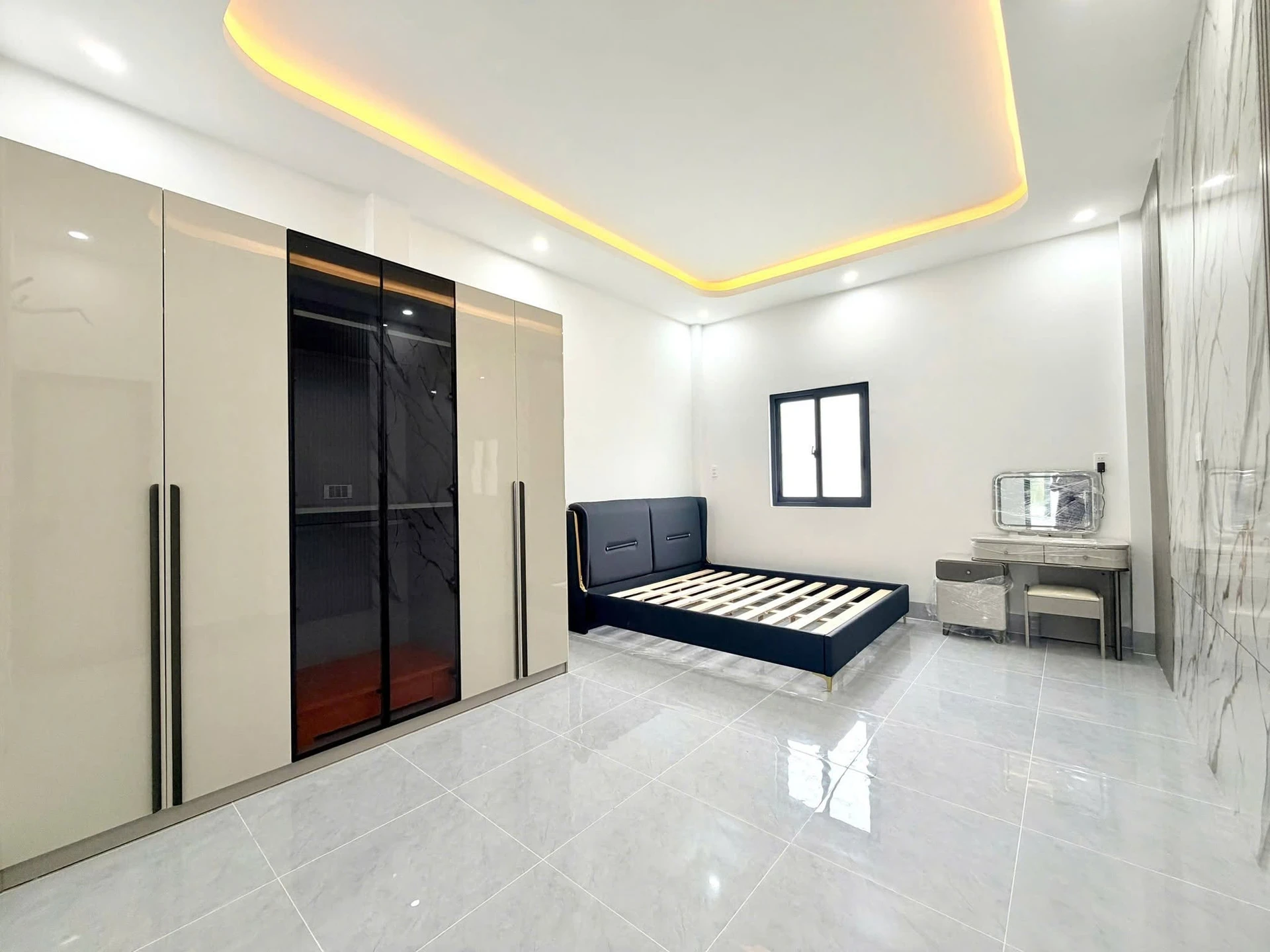 Bán nhà hẻm 64m² 3PN 3WC Rạch Giá 1 tỷ 980 triệu - Ảnh 1