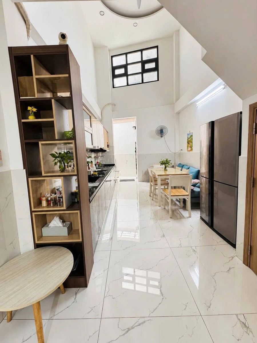 Bán nhà 5 tầng 50m² 5PN gần trường, Bình Thạnh 8.5 tỷ - Ảnh thu nhỏ 4