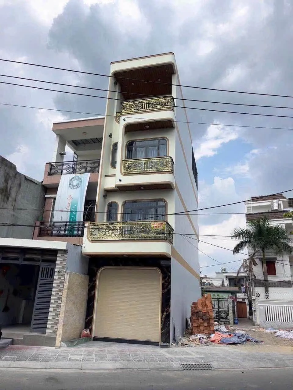 Bán nhà 2 mặt tiền 4 PN, 76m2, Nguyễn Hữu Cảnh, 8.9 tỷ - Ảnh 1