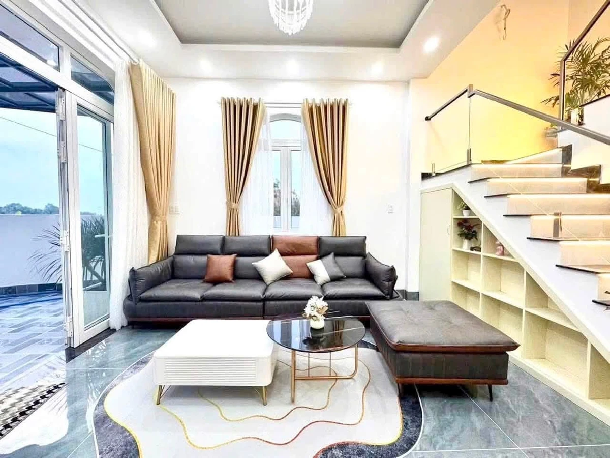 Bán nhà sân vườn 240m² Trương Định, Rạch Giá - Ảnh thu nhỏ 3
