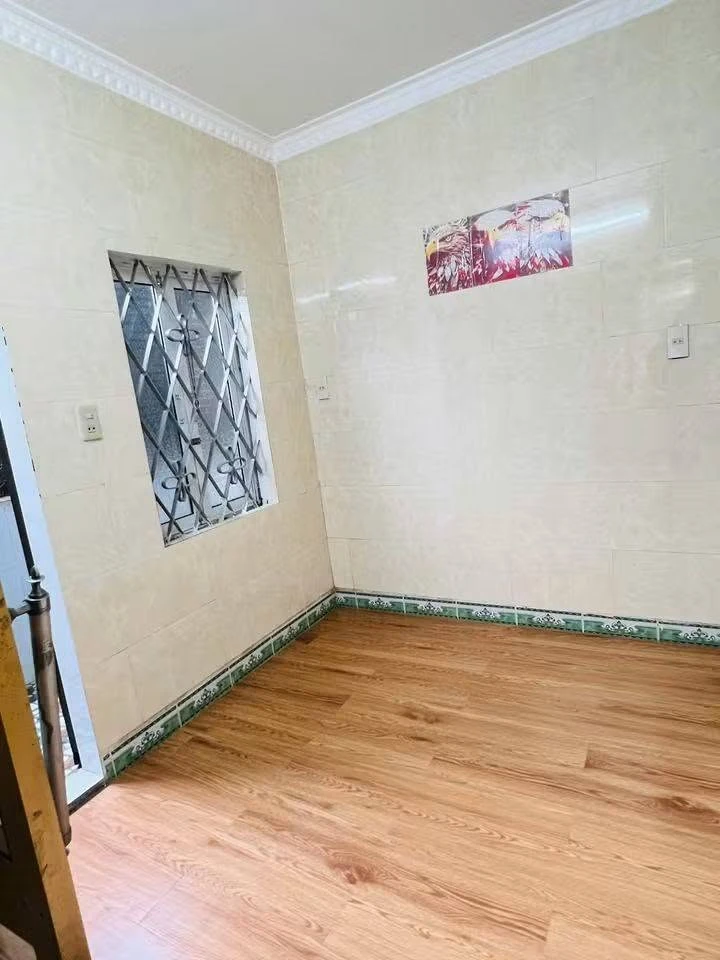 Bán nhà 2 tầng 30m² mặt ngõ Hồ Sen 1,7 tỷ - Ảnh thu nhỏ 2
