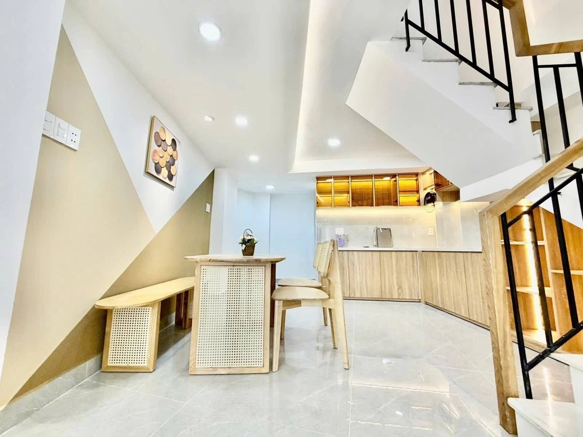 Bán nhà mặt tiền Cô Giang 5 tầng 42m2, 7PN, giá 9,85 tỷ, Phú Nhuận - Ảnh thu nhỏ 3