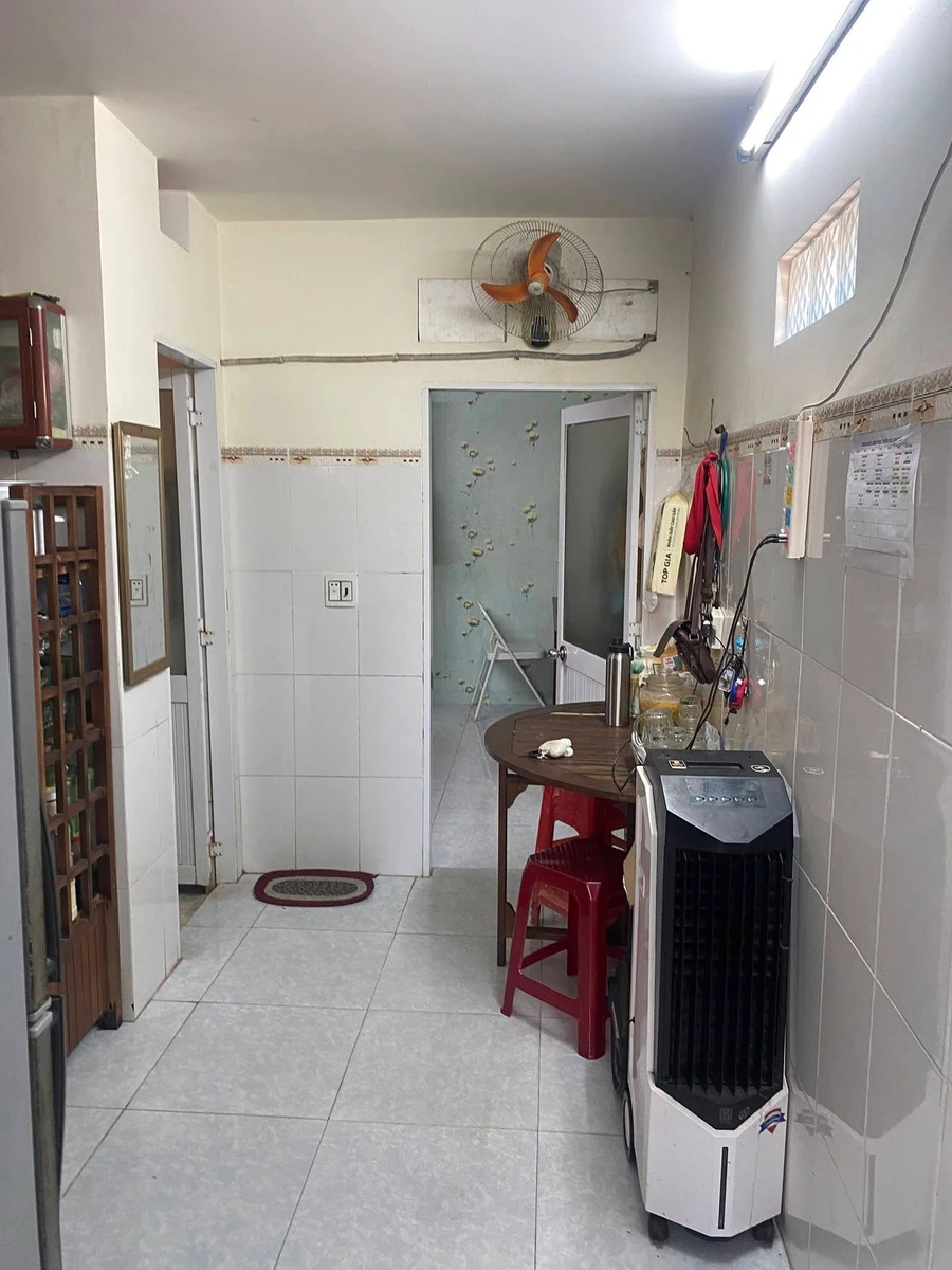 Bán nhà hẻm 1,5 tầng Quy Nhơn 50,9m2, 3PN, 2WC - 2 tỷ 750 triệu - Ảnh thu nhỏ 3