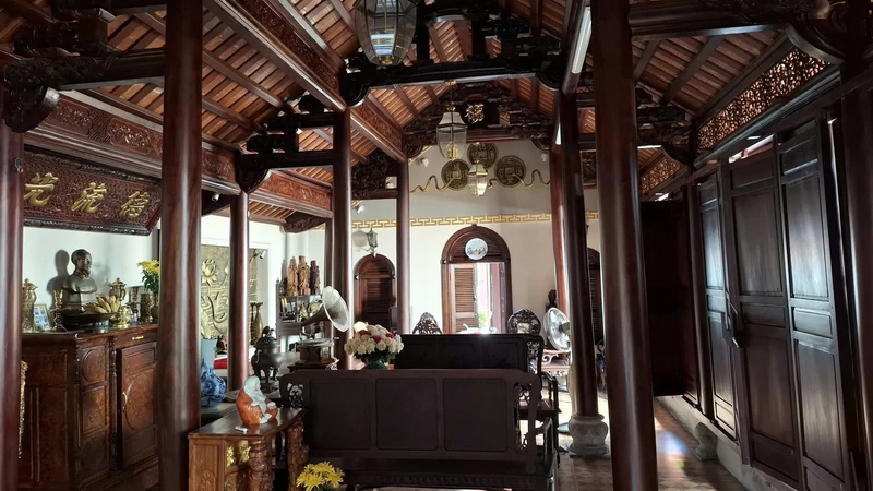 Bán đất 450m2 tặng nhà gỗ gần chợ Hoàng Diệu, Nha Trang
