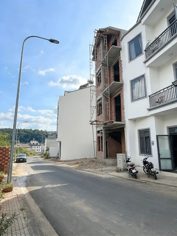 Bán nhà 4PN 61m² Đà Lạt, kqh An Sơn, 6 tỷ