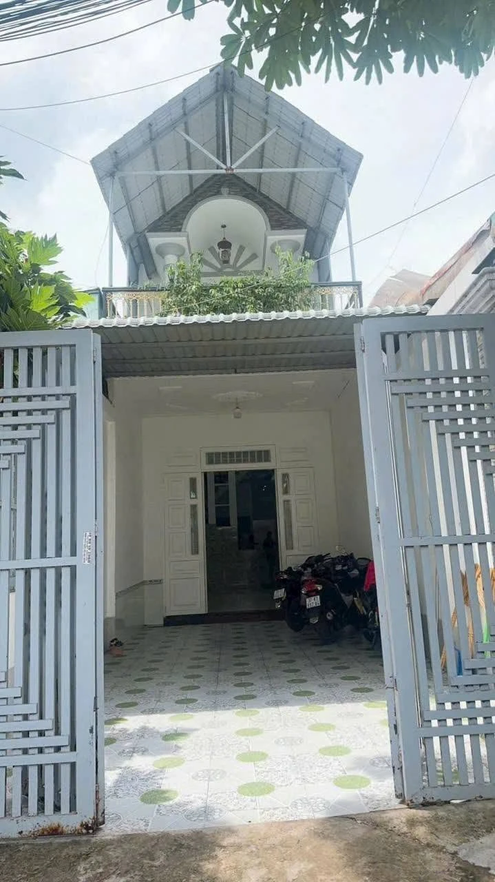 Cho thuê nhà 3PN 90m2 gần Ngã 4 Chiêu Liêu, Dĩ An - Ảnh 1