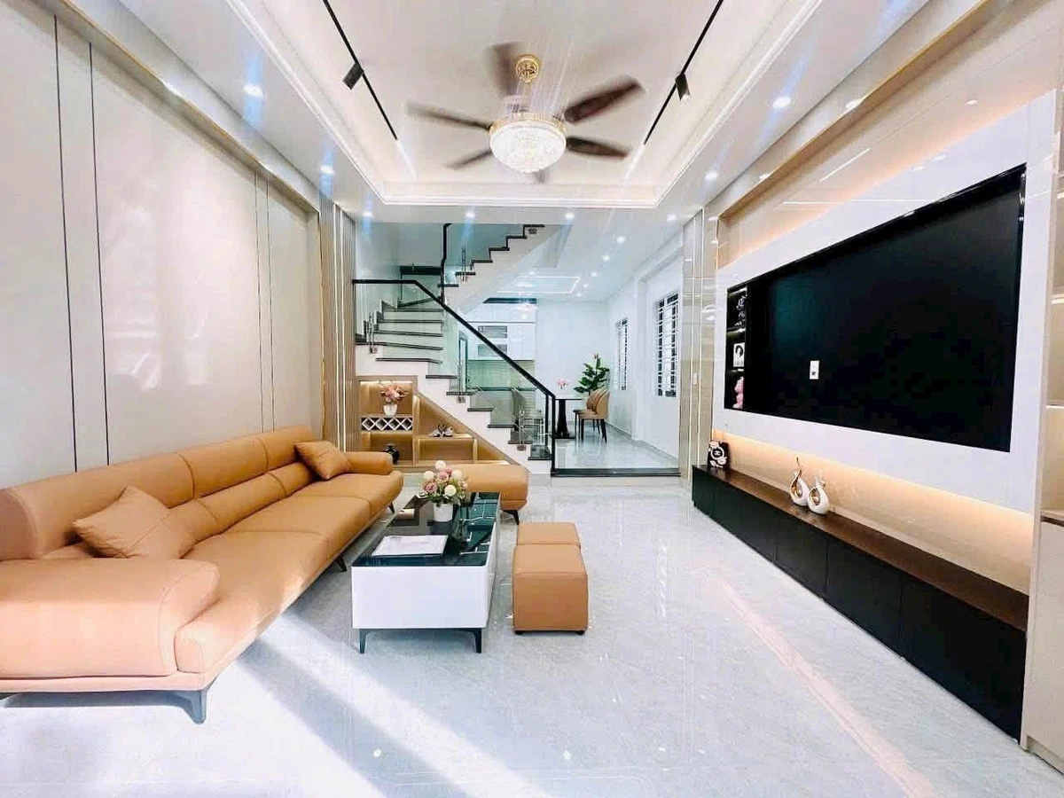 Bán nhà xây mới 4 tầng 43m2 đường Vòng Hồ Sen, Lê Chân, Hải Phòng giá 4,55 tỷ - Ảnh 1