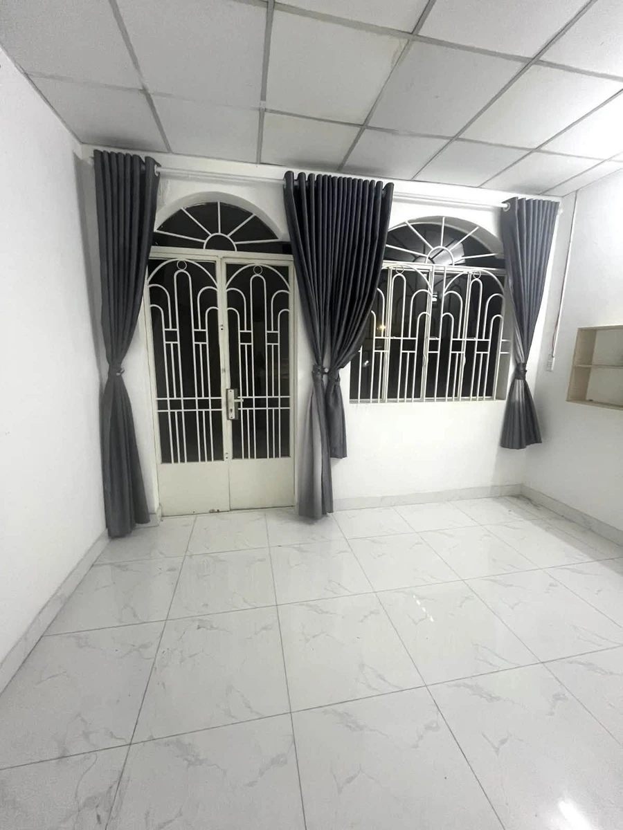 Bán nhà 2 tầng 4x13m đường Nguyễn Thị Kiêu, Thới An, Quận 12 giá 3,99 tỷ - Ảnh thu nhỏ 3