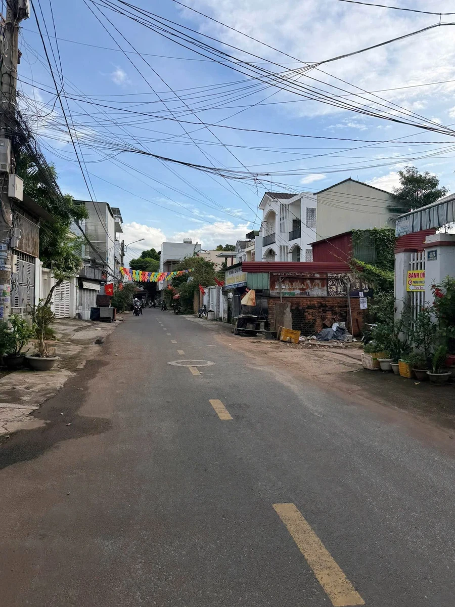 Bán nhà 3 mặt tiền 61m² 2PN Bình Tân 4,2 tỷ - Ảnh 1