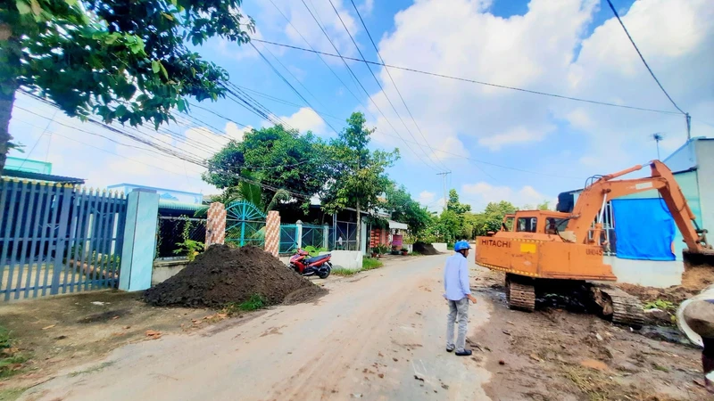 Cho thuê nhà mặt tiền Đức Hoà, Long An, 351m2, 5 triệu/tháng
