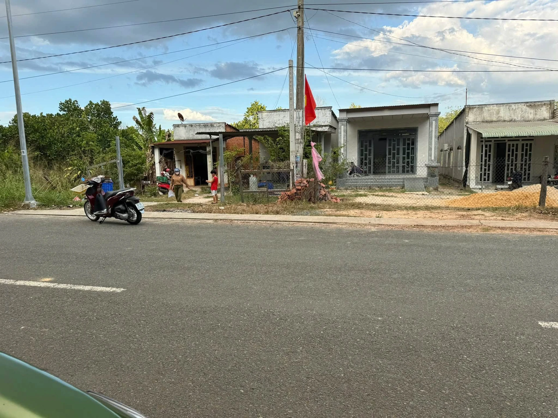 Bán đất mặt tiền đường Ngô Tất Tố 5x50m giá 850 triệu tại Chơn Thành - Ảnh 1