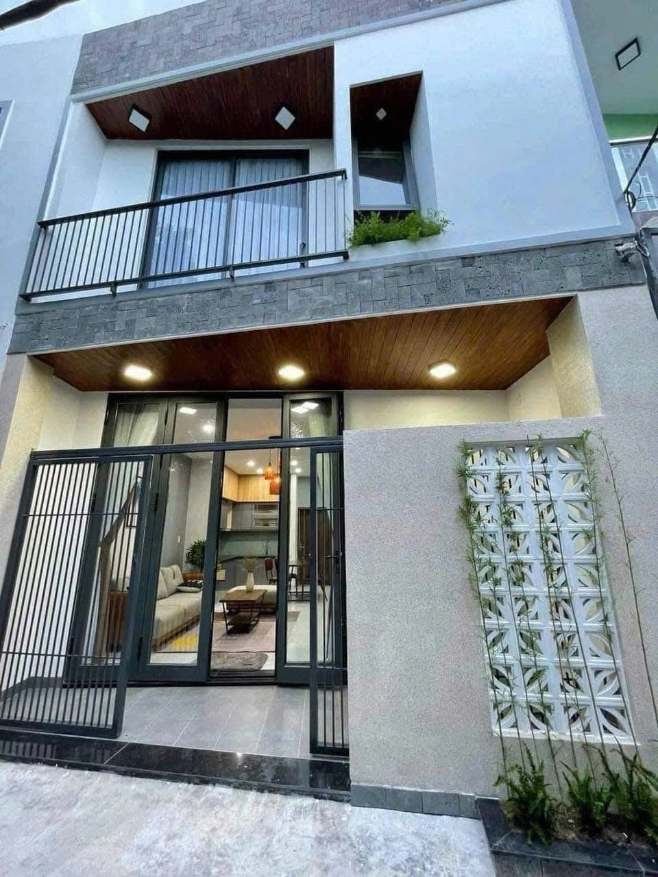 Bán nhà 2 tầng 60m² 3 phòng ngủ Tôn Đức Thắng Đà Nẵng - Ảnh 1