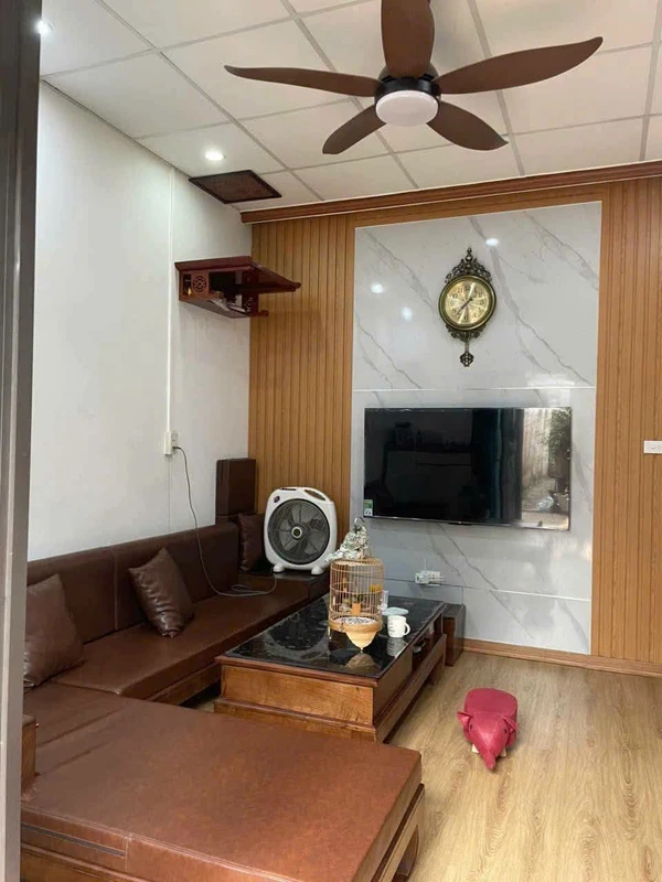 Bán nhà 40m² 2PN 2WC Đại Linh Nam Từ Liêm 650 triệu