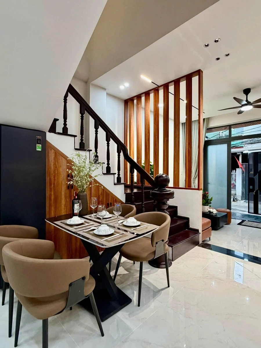 Bán nhà 3 tầng 65m² 4PN full nội thất Nguyễn Phước Nguyên - Ảnh thu nhỏ 2