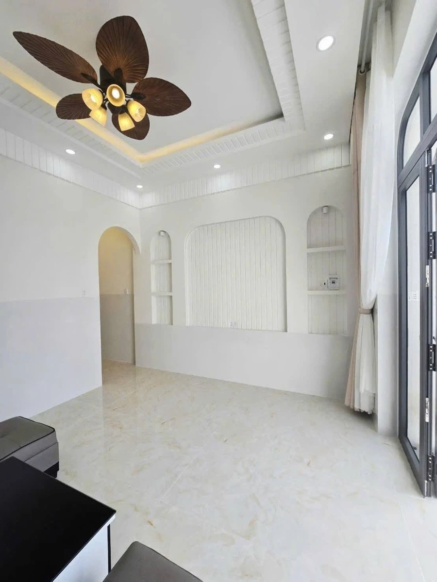 Bán nhà thiết kế tân cổ điển 134m² Tây Ninh 1 tỷ 860 triệu - Ảnh thu nhỏ 4