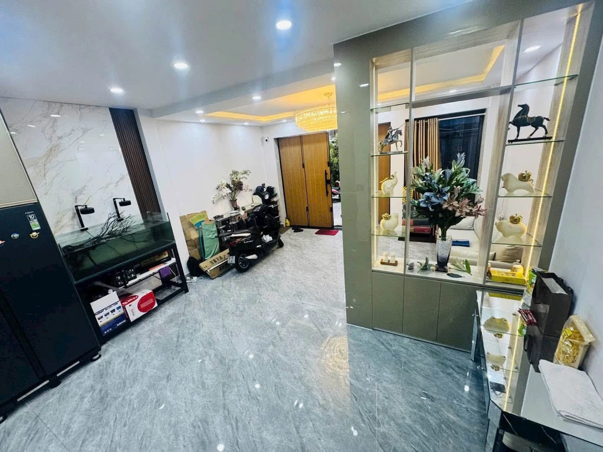 Bán nhà hẻm xe hơi Hồng Bàng Quận 11, 46m2, 1 trệt 4 lầu, giá 11,2 tỷ - Ảnh thu nhỏ 4