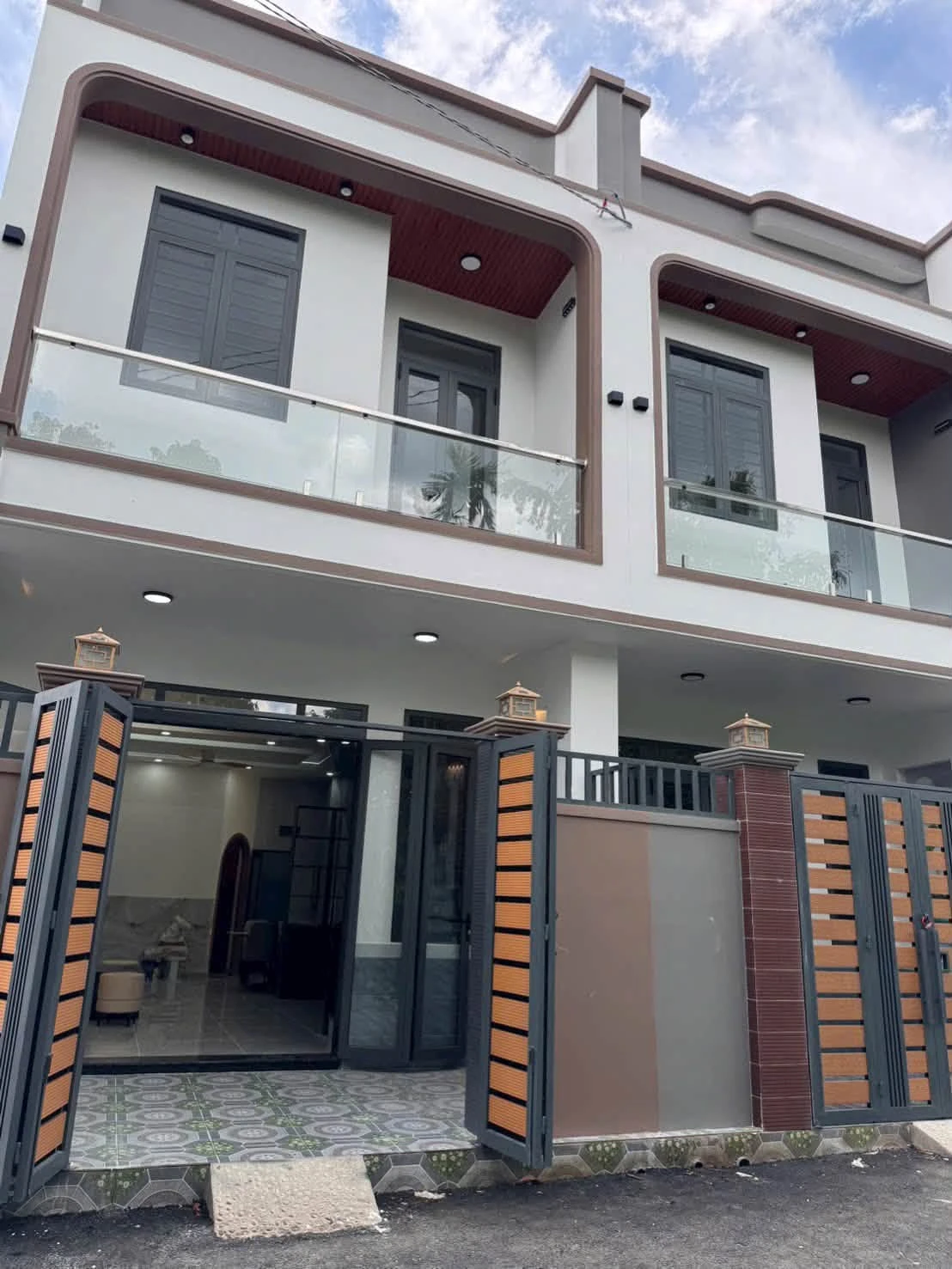 Bán nhà 1 trệt 1 lầu 3PN 60m² Bửu Hòa 3 tỷ - Ảnh 1