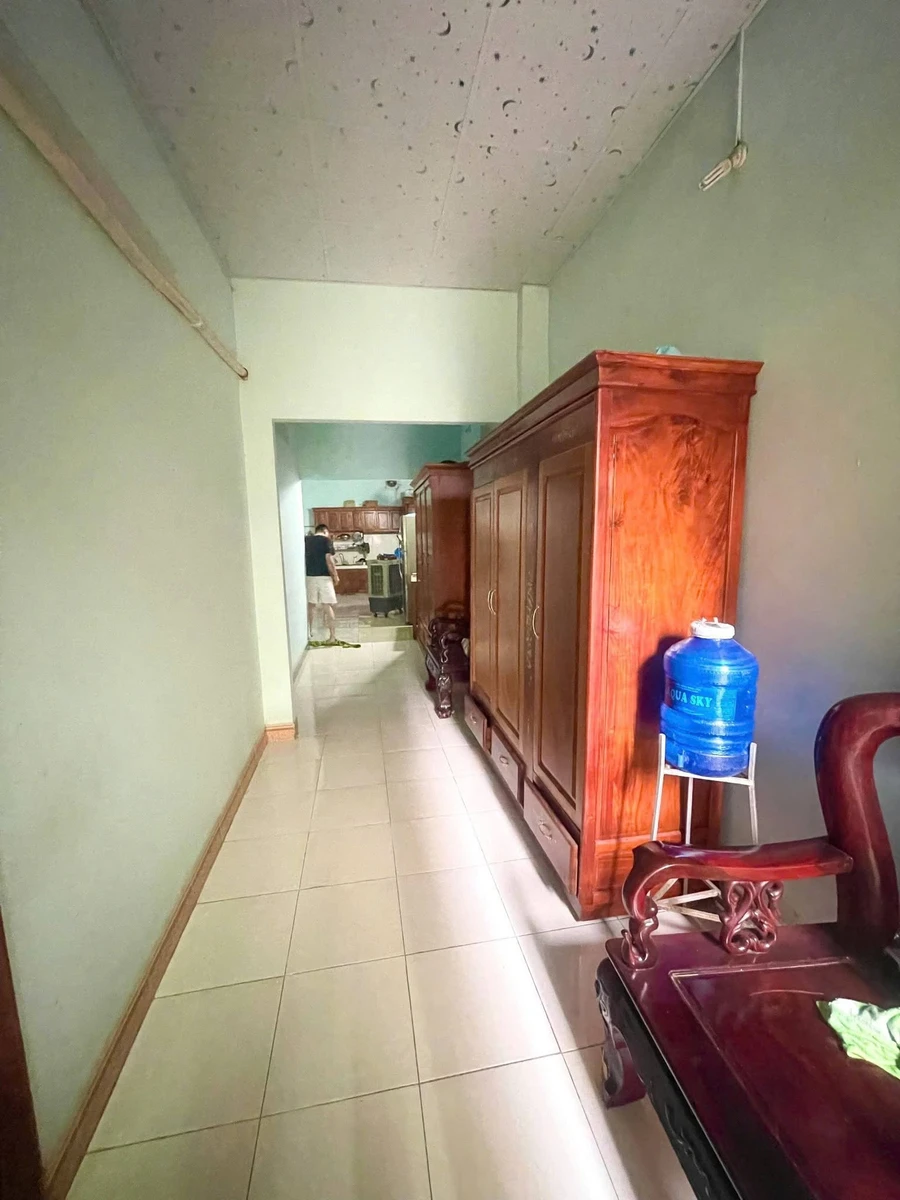 Bán nhà 2 mặt tiền 230m2 gần Chợ 26, Q1 - 4.6 tỷ - Ảnh thu nhỏ 3
