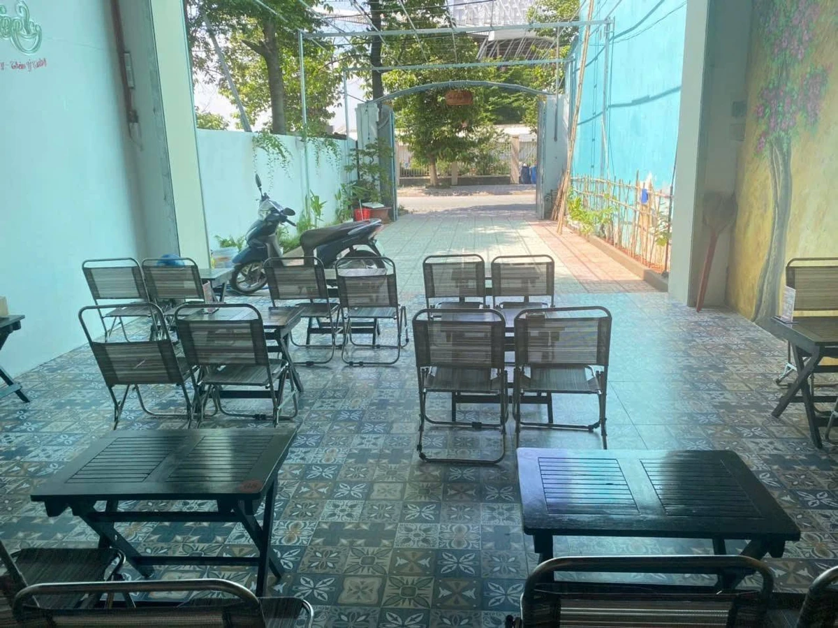Bán nhà 1 trệt 1 lầu mặt tiền 222m2 gần sân vận động Đông Hòa, Dĩ An, giá hơn 9 tỷ - Ảnh thu nhỏ 5