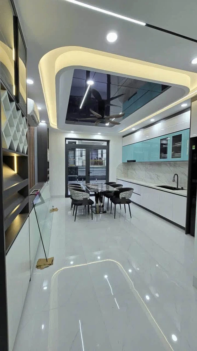 Bán nhà hẻm xe tải 4x20m, 313m² sàn, Bình Tân, 11,5 tỷ - Ảnh thu nhỏ 2
