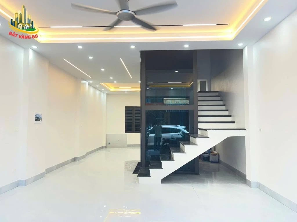 Bán nhà 5 tầng có thang máy Bích Đào 60m² giá 5 tỷ - Ảnh 1
