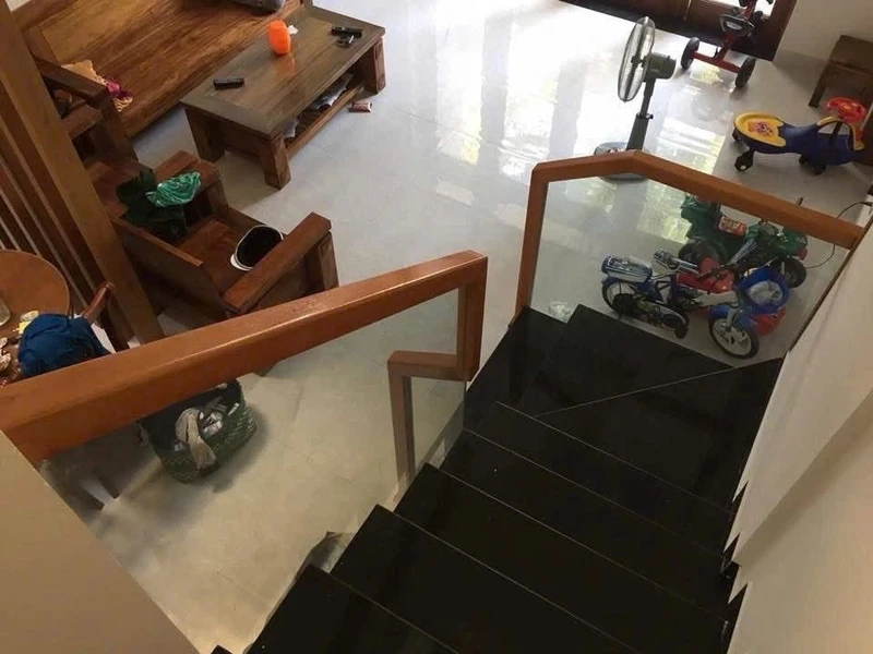 Bán nhà 3 tầng mặt tiền Lê Văn Sỹ, 70m², 6 tỷ, Đà Nẵng