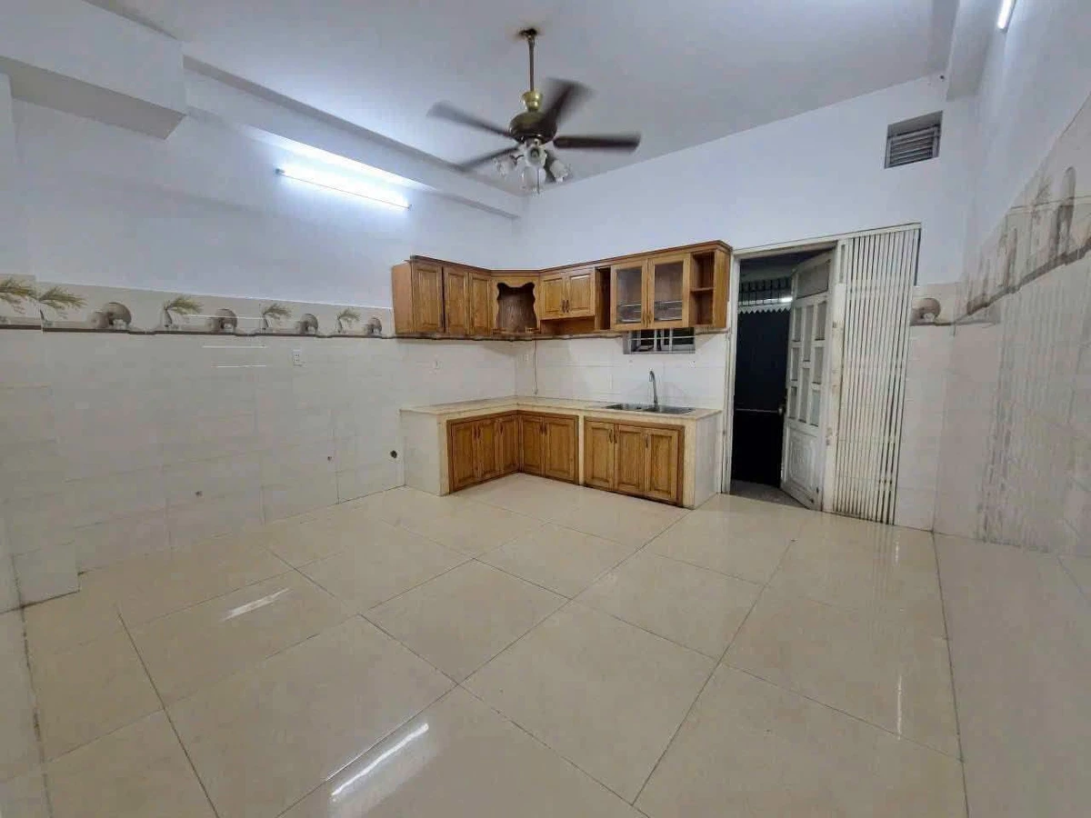 Bán nhà 1 trệt 2 lầu mặt tiền Văn Cao, 90m² tại Vũng Tàu - Ảnh thu nhỏ 4