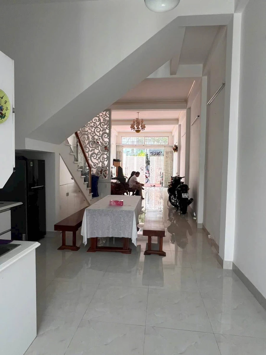 Bán nhà mặt tiền Nguyễn Bỉnh Khiêm 189m² trung tâm - Ảnh thu nhỏ 2