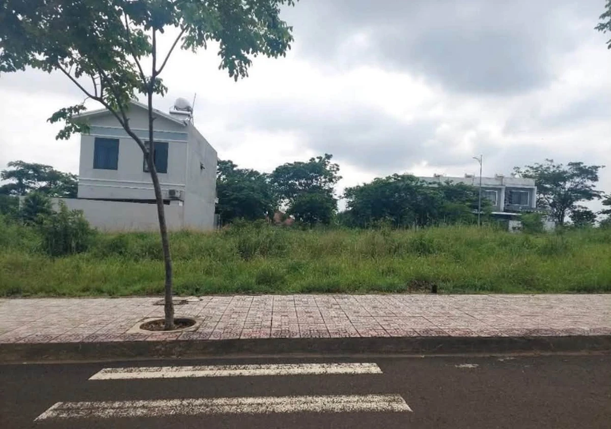 Bán đất Tà Bế Gold 100m² giá 900 triệu Bình Chánh - Ảnh thu nhỏ 2