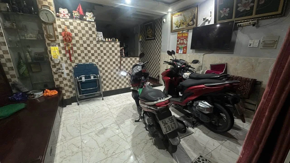 Bán nhà 6PN 5WC 42.5m² Bùi Đình Tuý, Bình Thạnh, 7.5 tỷ - Ảnh thu nhỏ 3