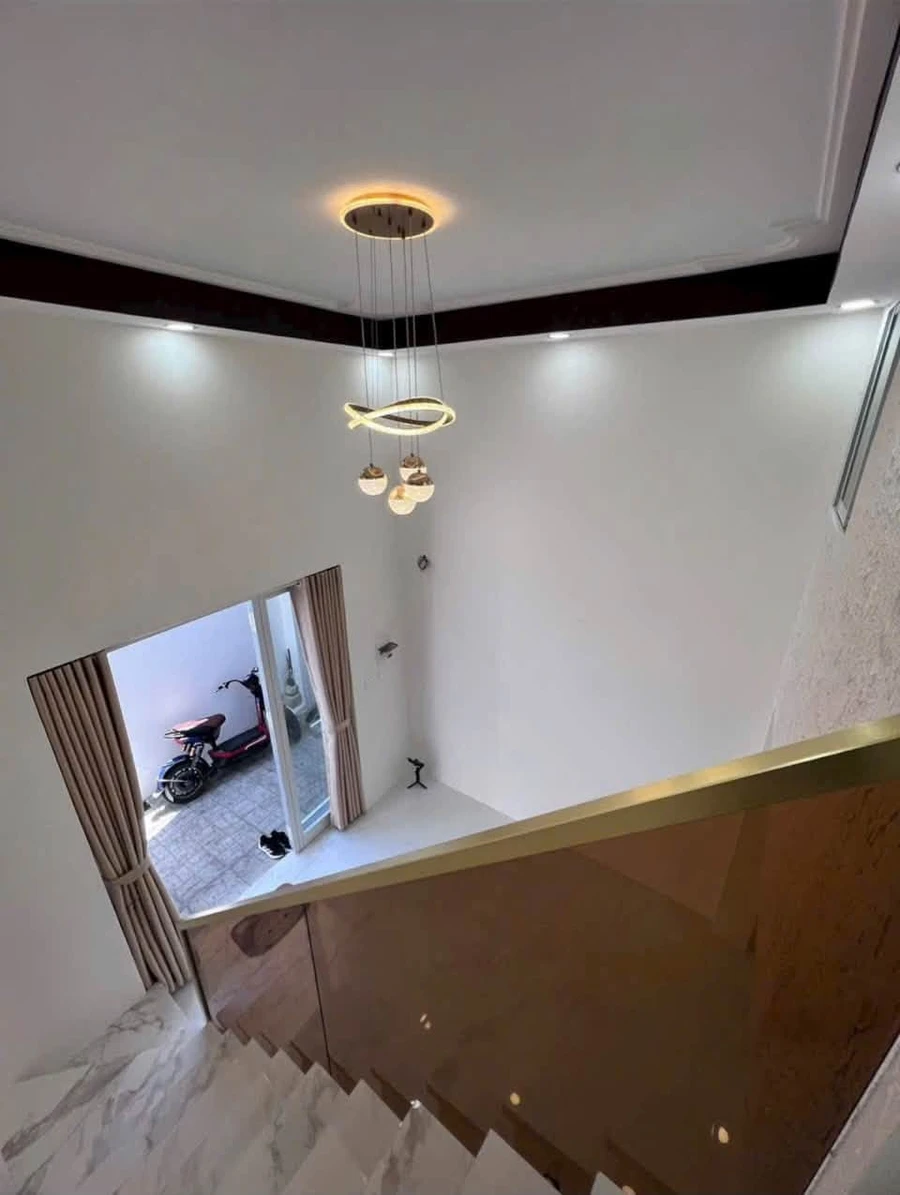 Bán nhà 2,5 tầng 3PN 3WC hẻm đường Phùng Hưng, Phước Long, Nha Trang giá 2,6 tỷ - Ảnh thu nhỏ 4