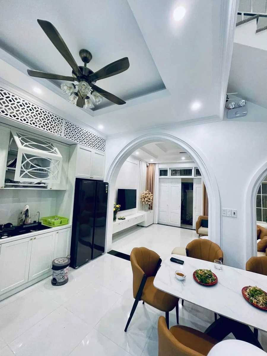 Cho thuê villa 7 phòng 100m2 TP Huế 22 triệu/tháng - Ảnh thu nhỏ 2
