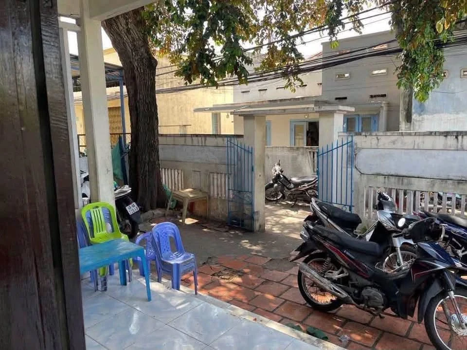 Bán nhà cấp 4 220m2 thổ cư gần Chợ Lớn, Đức Nghĩa, Phan Thiết giá 2,9 tỷ - Ảnh thu nhỏ 4