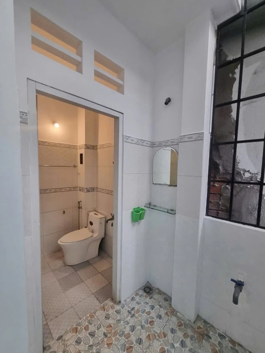 Bán nhà mặt tiền kinh doanh 80m² 3 tầng Lâm Thị Hố Quận 12 - Ảnh thu nhỏ 2