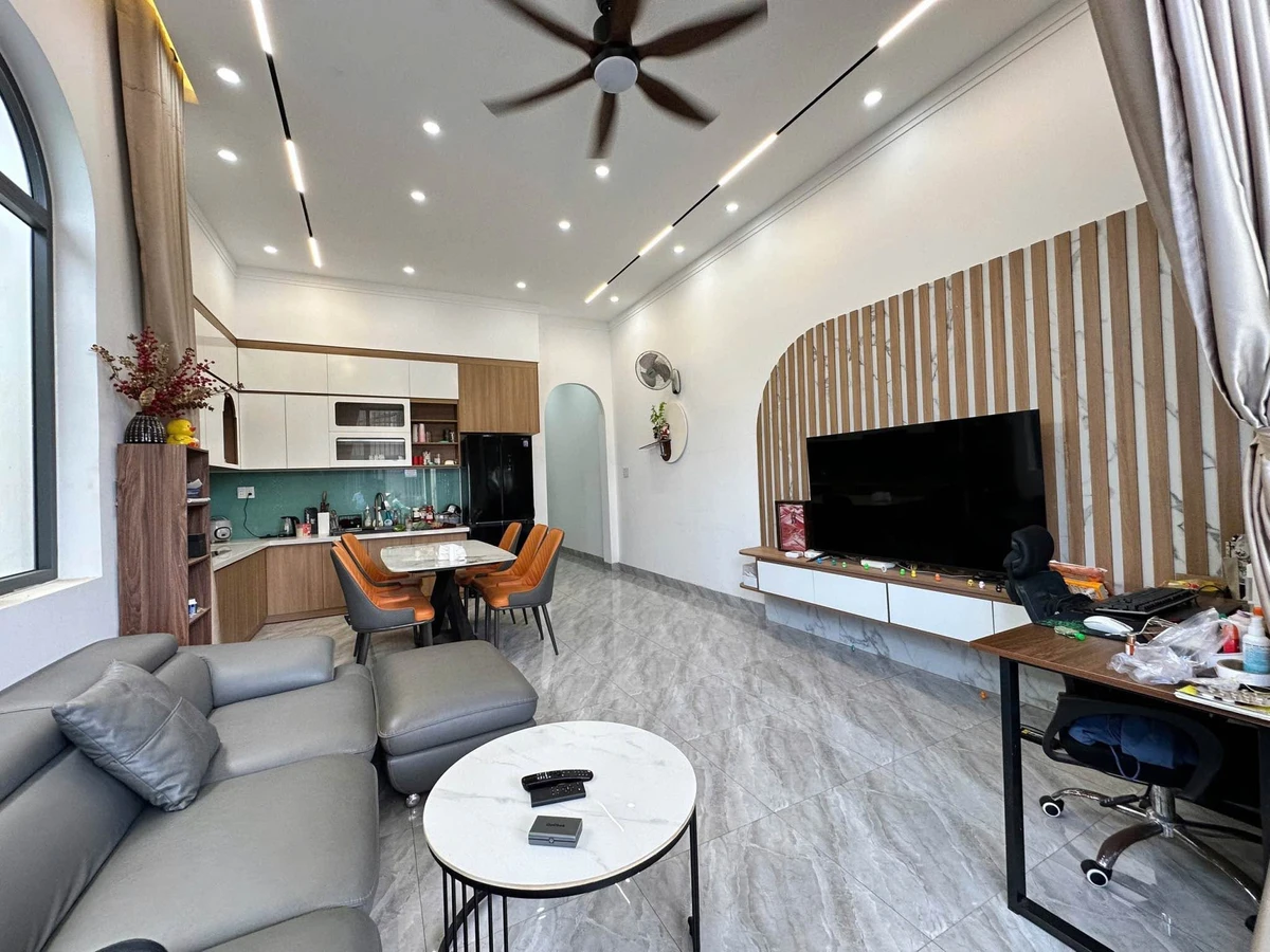 Bán nhà 2 phòng ngủ 60m² Buôn Ma Thuột - 2 tỷ 390 triệu - Ảnh thu nhỏ 2